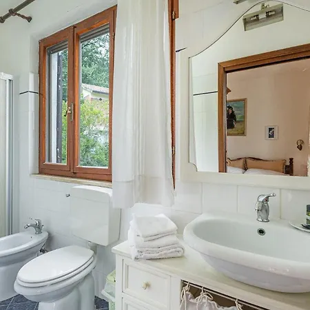 Il Castagno Apartment Sassetta